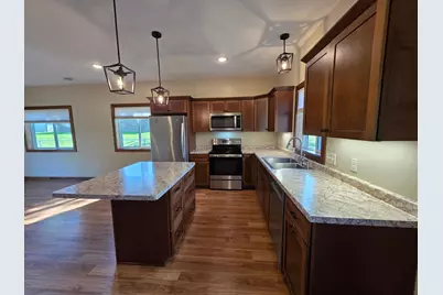 411 Bullis Street, Kenyon, MN 55946 - Photo 5