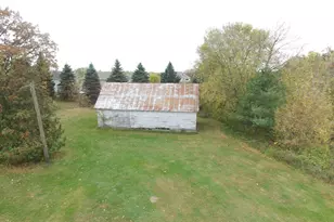 344 NE 1st St, Belle Plaine, MN 56011 - Photo 39