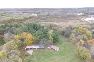 344 NE 1st St, Belle Plaine, MN 56011 - Photo 35
