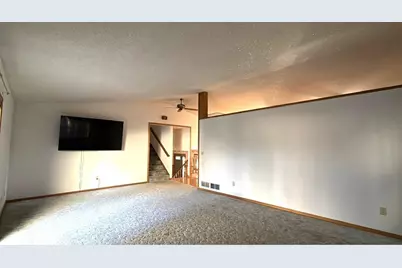 886 Iroquois Avenue, Saint Paul, MN 55119 - Photo 11