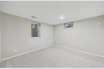 3049 Winnetka Avenue N, Crystal, MN 55427 - Photo 31