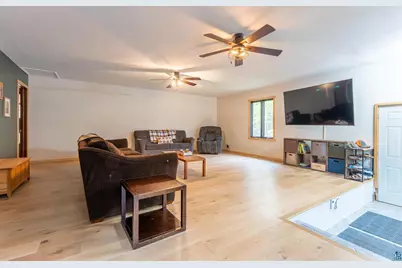 8824 Palm Road, Britt, MN 55710 - Photo 17
