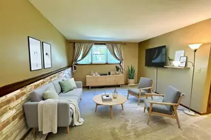 2402 Kenwood Dr SW, Willmar, MN 56201 - Photo 9