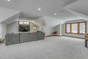 5517 Dickson Rd, Minnetonka, MN 55345 - Photo 17