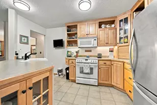 15805 26th Ave N, Plymouth, MN 55447 - Photo 11