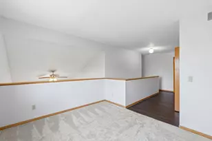 7019 49th St N, Oakdale, MN 55128 - Photo 21