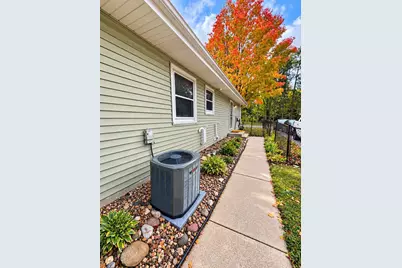 1659 Case Avenue, Saint Paul, MN 55106 - Photo 21