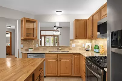 18716 Kalmar Court, Lakeville, MN 55044 - Photo 15