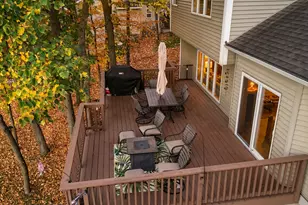 11160 Lake Point Dr, Chisago City, MN 55013 - Photo 7