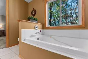 11160 Lake Point Dr, Chisago City, MN 55013 - Photo 37