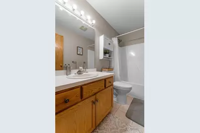 11160 Lake Point Drive, Chisago City, MN 55013 - Photo 43