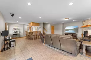 11160 Lake Point Dr, Chisago City, MN 55013 - Photo 51