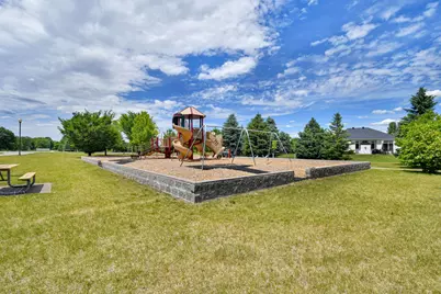 309 43rd Avenue S, Moorhead, MN 56560 - Photo 57