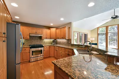 309 43rd Avenue S, Moorhead, MN 56560 - Photo 11