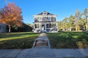 604 S Swift Ave, Litchfield, MN 55355 - Photo 1