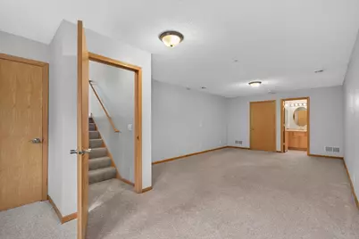 4820 Underwood Lane N #E, Plymouth, MN 55442 - Photo 21