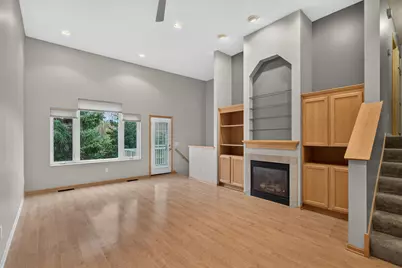 4820 Underwood Lane N #E, Plymouth, MN 55442 - Photo 17