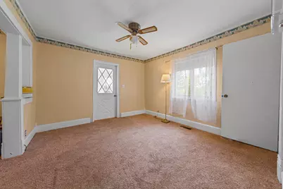 200 Park Avenue NE, Elysian, MN 56028 - Photo 17