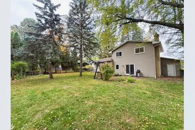 1081 Cedarwood Drive, Woodbury, MN 55125 - Photo 7