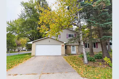 1081 Cedarwood Drive, Woodbury, MN 55125 - Photo 11