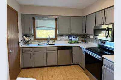 1613 Redwood Drive, Hudson, WI 54016 - Photo 5