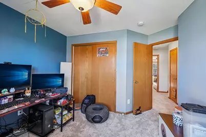 1704 Riverside Drive, Shakopee, MN 55379 - Photo 39