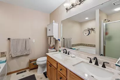 1704 Riverside Drive, Shakopee, MN 55379 - Photo 29