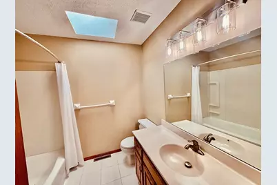 9038 Loch Lomond Boulevard, Brooklyn Park, MN 55443 - Photo 15
