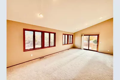 9038 Loch Lomond Boulevard, Brooklyn Park, MN 55443 - Photo 21