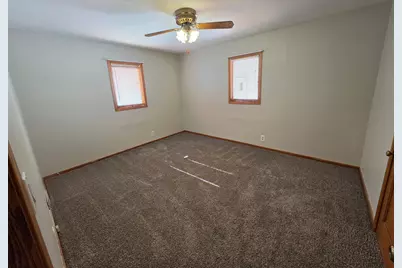 2736 Linden Avenue, Slayton, MN 56172 - Photo 7