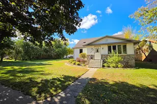 2736 Linden Ave, Slayton, MN 56172 - Photo 1