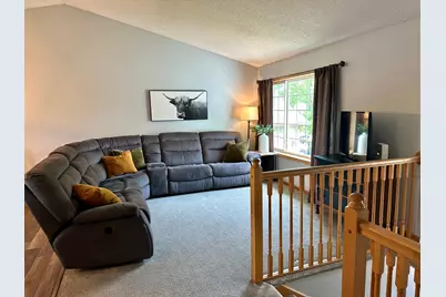 211 Florence Avenue S, Annandale, MN 55302 - Photo 3