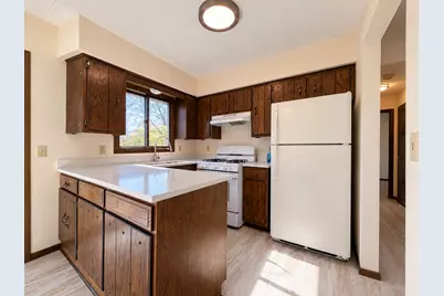 8223 Brunswick Circle N, Brooklyn Park, MN 55443 - Photo 9