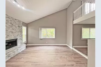 5743 Juneau Lane N, Plymouth, MN 55446 - Photo 7
