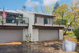 4435 Arden View Ct, Arden Hills, MN 55112 - Photo 3
