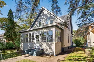 1571 7th St E, Saint Paul, MN 55106 - Photo 1