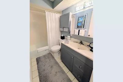 215 Barry Avenue S #120, Wayzata, MN 55391 - Photo 15
