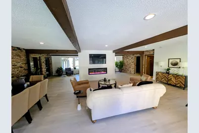 215 Barry Avenue S #120, Wayzata, MN 55391 - Photo 17