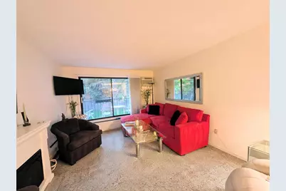 215 Barry Avenue S #120, Wayzata, MN 55391 - Photo 9