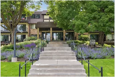 215 Barry Avenue S #120, Wayzata, MN 55391 - Photo 21