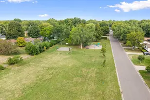 3848 Maryland Ave N, New Hope, MN 55427 - Photo 41