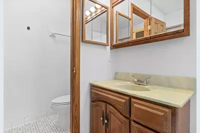 132 Demont Avenue E #136, Little Canada, MN 55117 - Photo 17