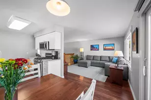 8308 W 104th St, Bloomington, MN 55438 - Photo 5