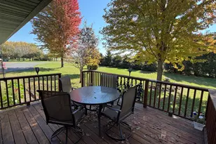 55926 State Hwy 19, Winthrop, MN 55396 - Photo 13