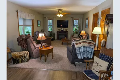 55926 State Highway 19, Winthrop, MN 55396 - Photo 15