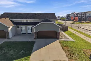 3372 27th St S, Moorhead, MN 56560 - Photo 29
