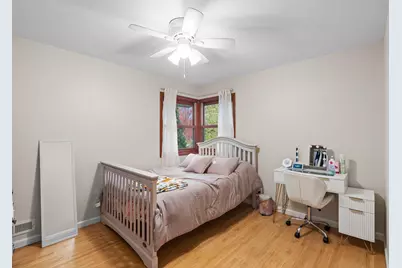 10621 Russell Avenue S, Bloomington, MN 55431 - Photo 11