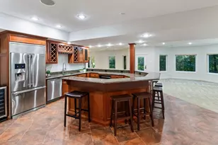 18600 Ridgewood Rd, Minnetonka, MN 55391 - Photo 49