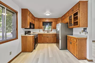 717 25th Avenue N, Saint Cloud, MN 56303 - Photo 3
