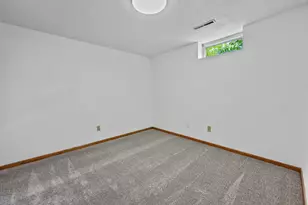717 25th Ave N, Saint Cloud, MN 56303 - Photo 33